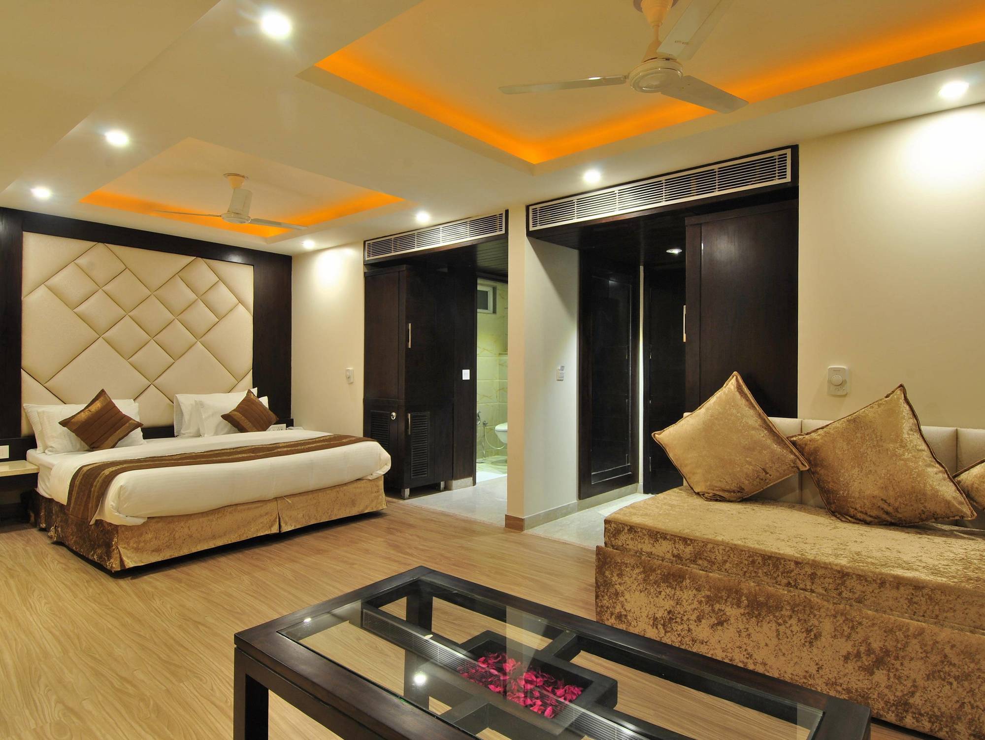 מלון ניו דלהי Sai Miracle - Luxury Living מראה חיצוני תמונה