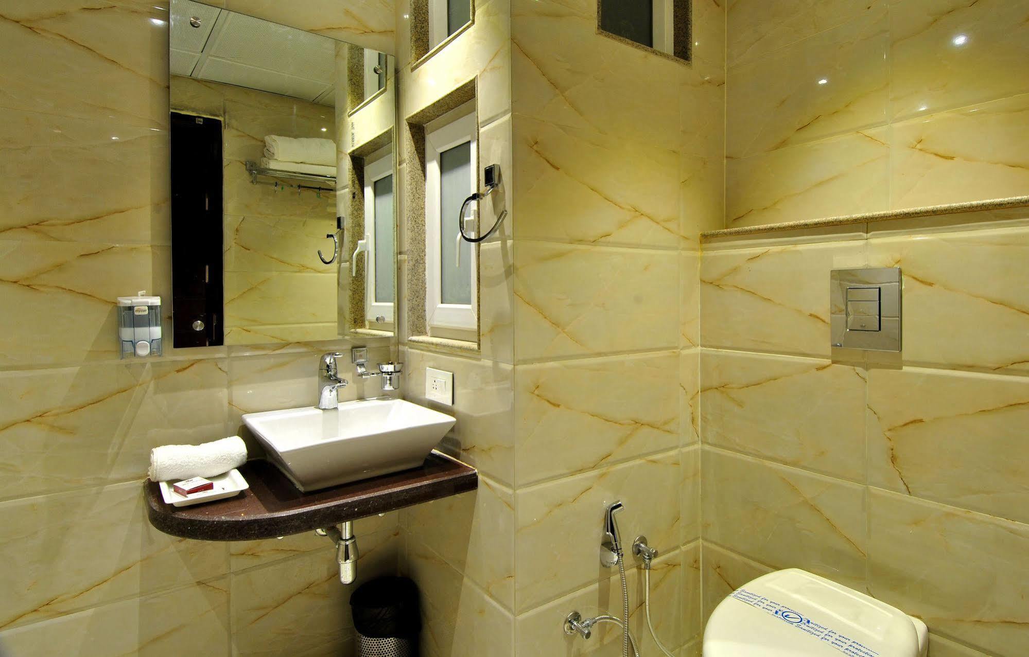 מלון ניו דלהי Sai Miracle - Luxury Living מראה חיצוני תמונה